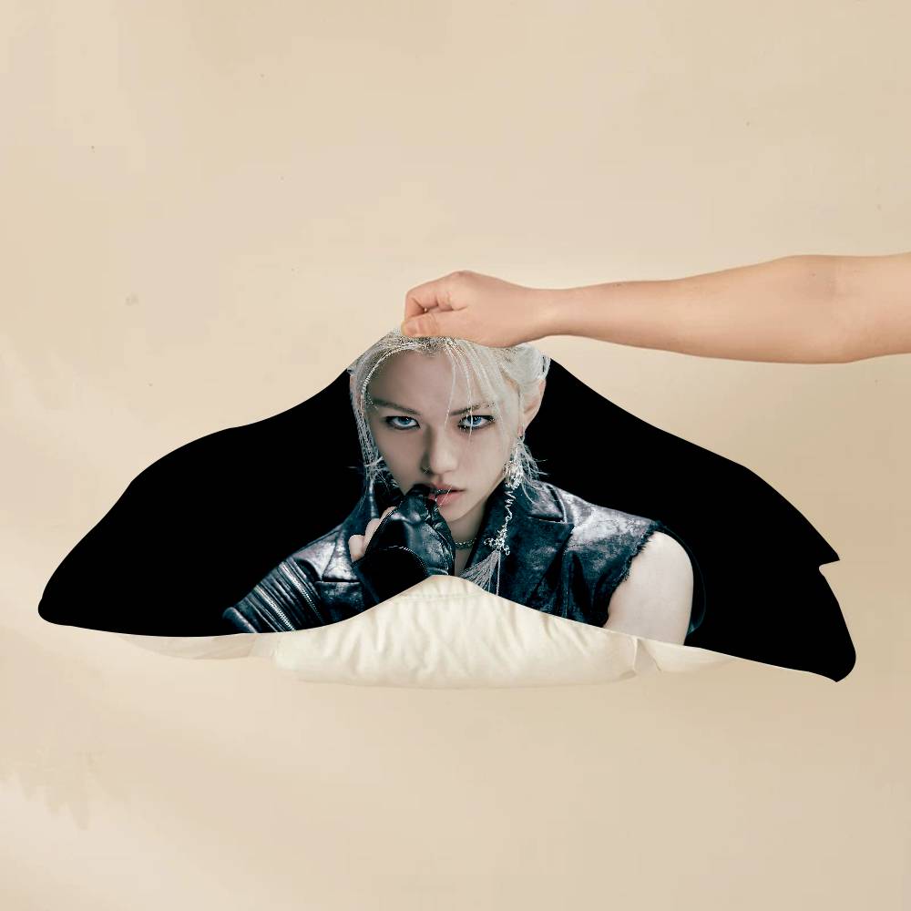 F-FelixS singer.png New Style  - Home Textiles Premium reseña y precio