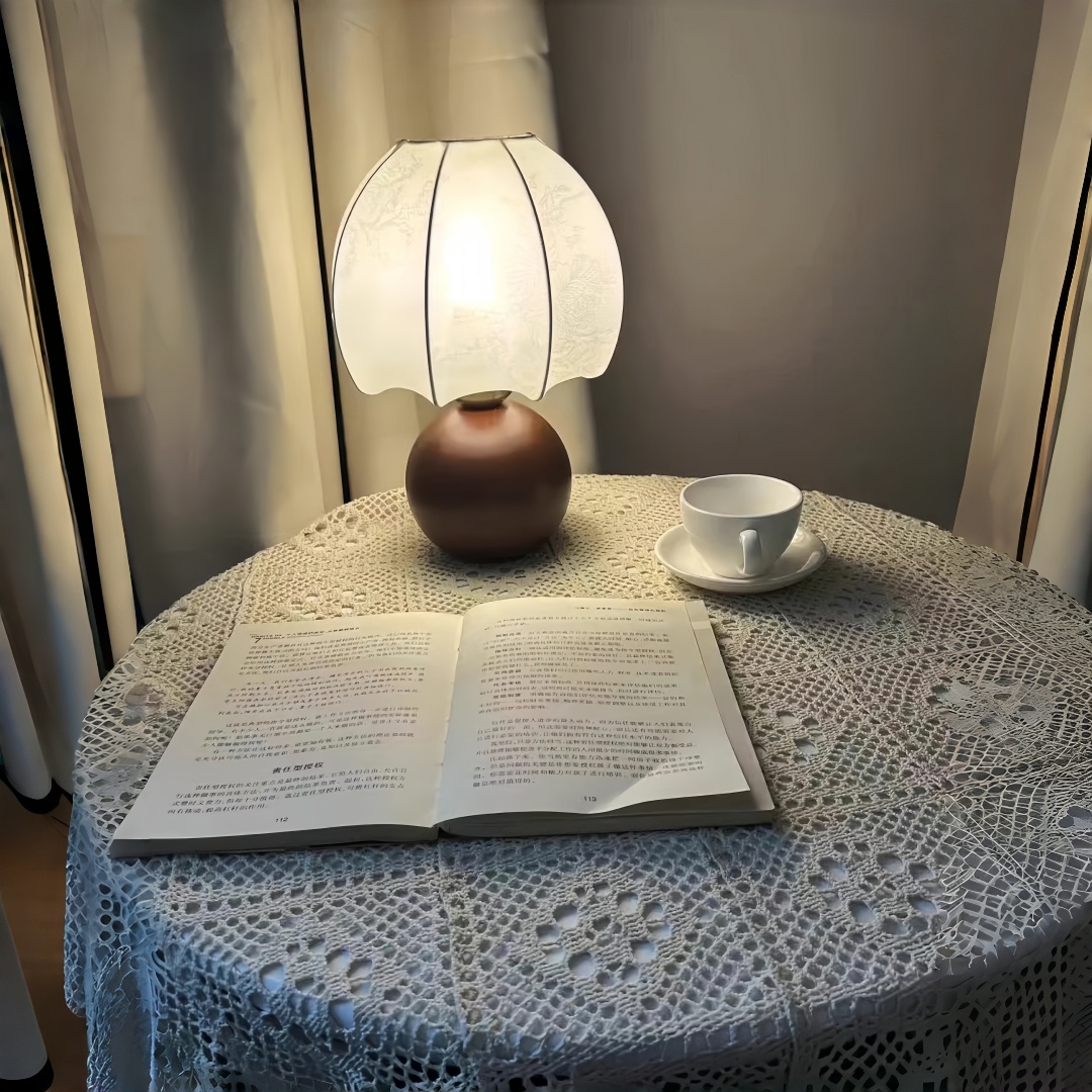 Vintage floral table lamp, med - Home Textile reseña y precio